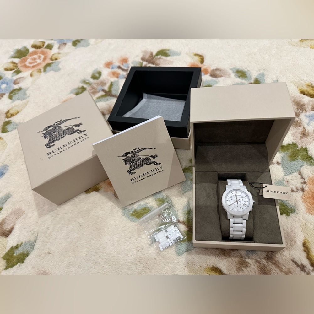 Burberry White Ceramic Swiss Chronograph Women’s Watch